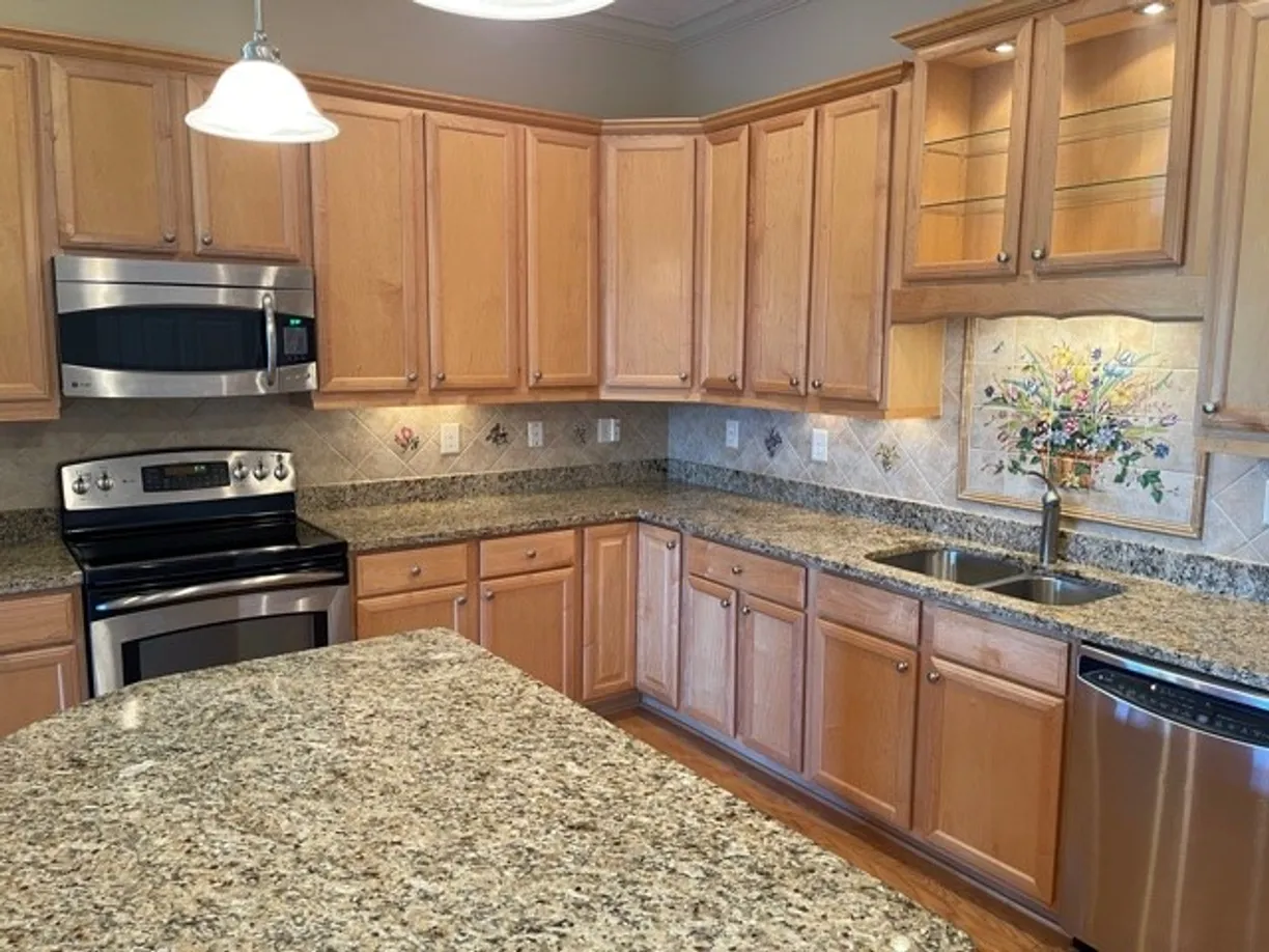 Savannah Real Estate | View 1201 Grand View Drive | Listing