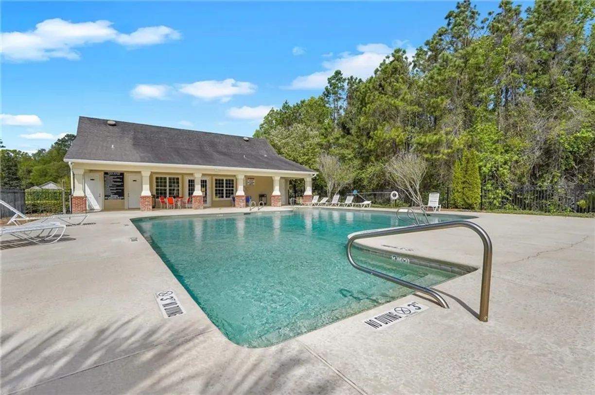 Savannah Real Estate | View 413 Country Walk Circle | Listing