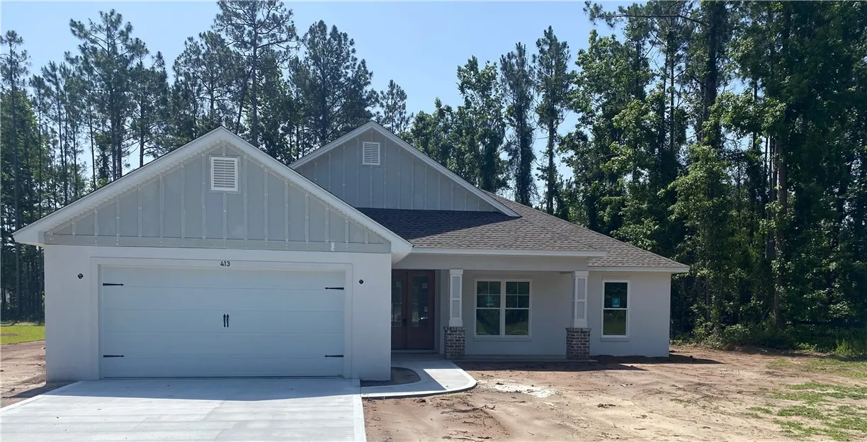Savannah Real Estate | View 413 Country Walk Circle | 4 Beds, 2 Baths