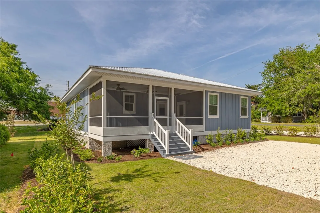 Savannah Real Estate | View 500 Ridge Road | Listing