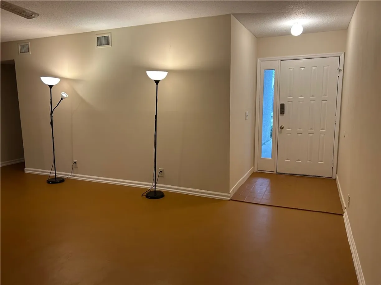 Savannah Real Estate | View 247 Walmar Grove | Listing