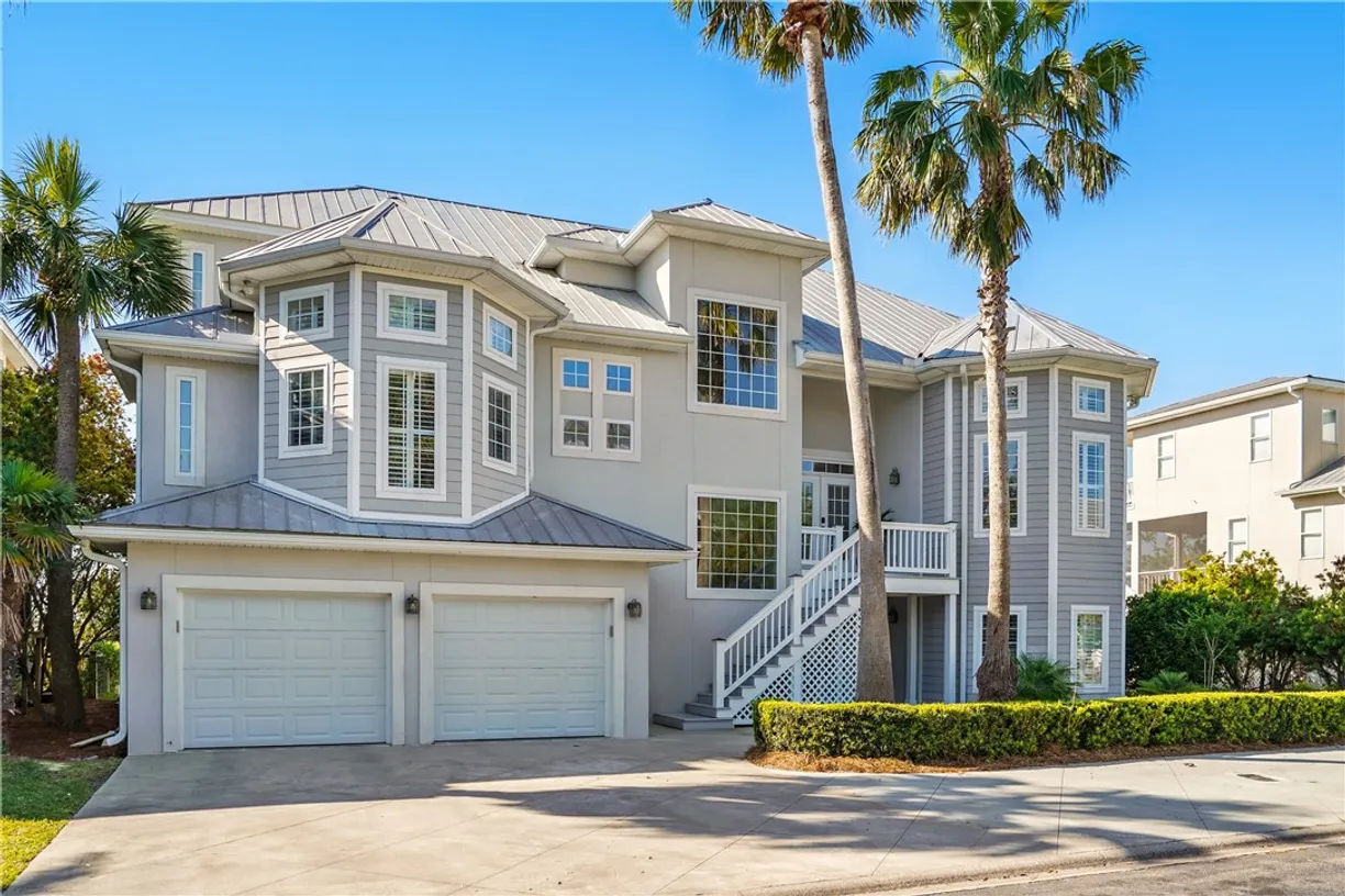 Savannah Real Estate | View 164 Sunrise Drive | 5 Beds, 6 Baths