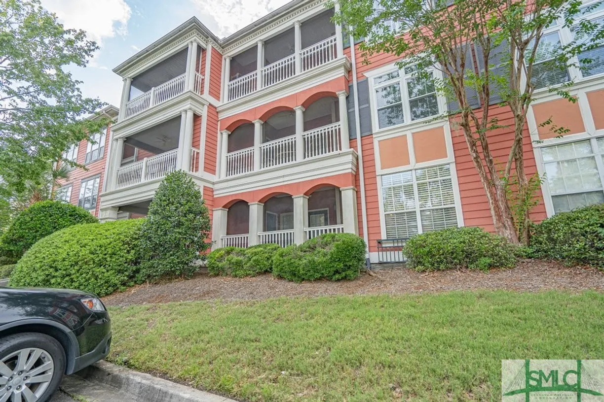 Savannah Real Estate | View 1727 Whitemarsh Way | 1 Bed, 1 Bath