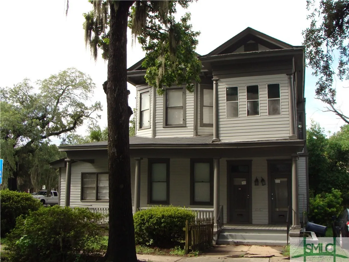 Savannah Real Estate | View 509 W 37th Street | 3 Beds, 2 Baths