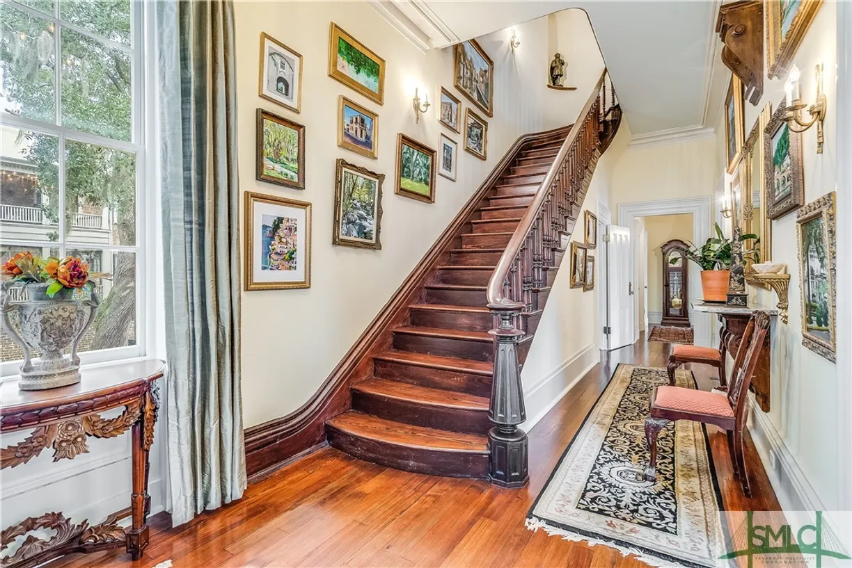 Savannah Real Estate | View 432 Abercorn Street | Listing