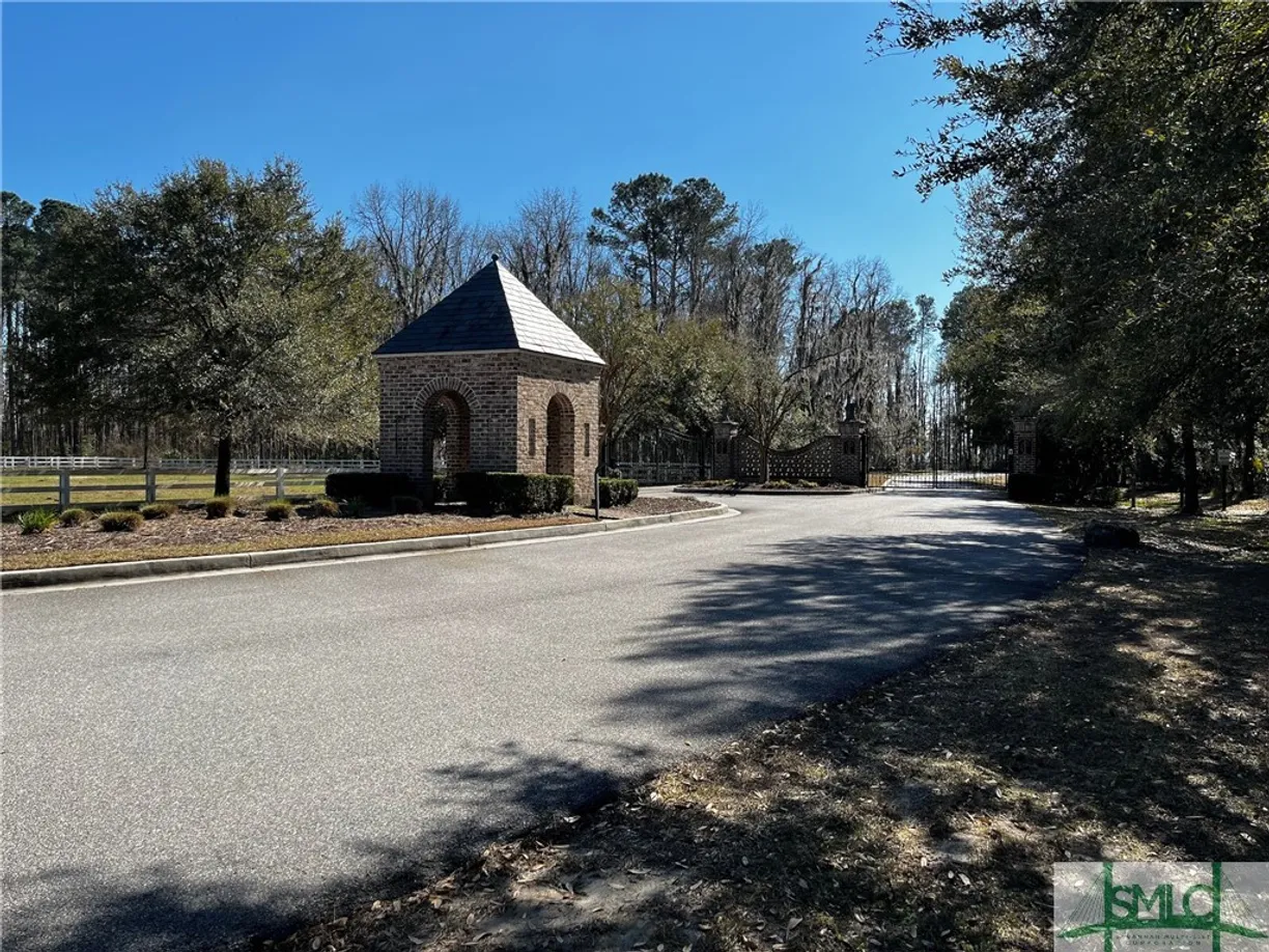 Savannah Real Estate | View 2184 Hunter's Loop | Listing