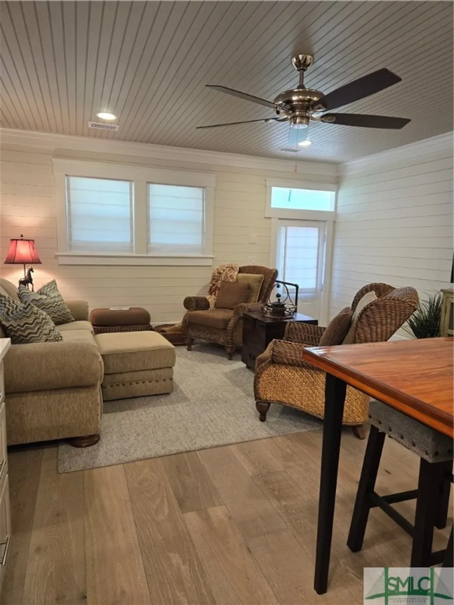 Savannah Real Estate | View 1318 Wilmington Island Road, A | Listing