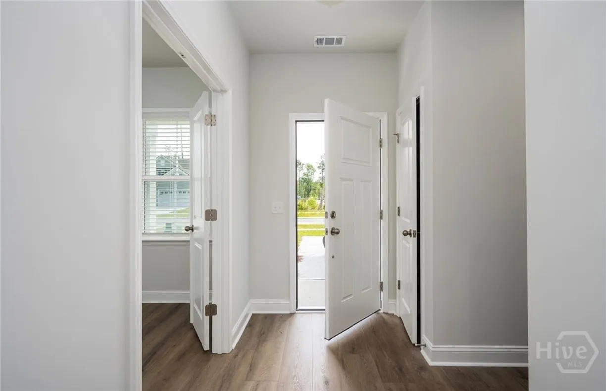 Savannah Real Estate | View 310 Monterey Loop | Listing