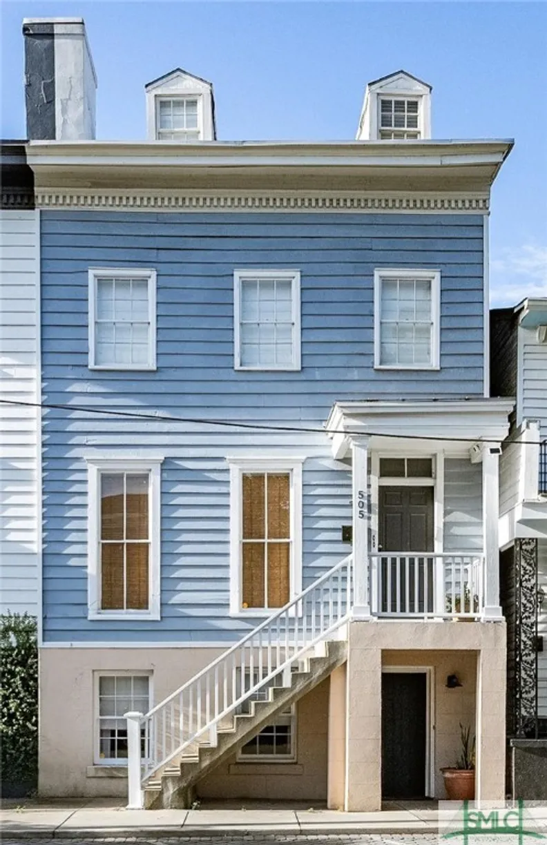 Savannah Real Estate | View 505 E McDonough Street | Listing