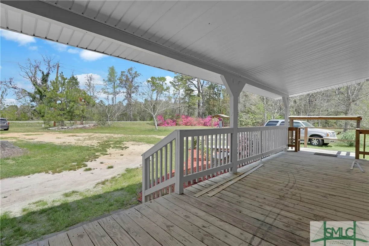 Savannah Real Estate | View 636 Hwy 80 | Listing