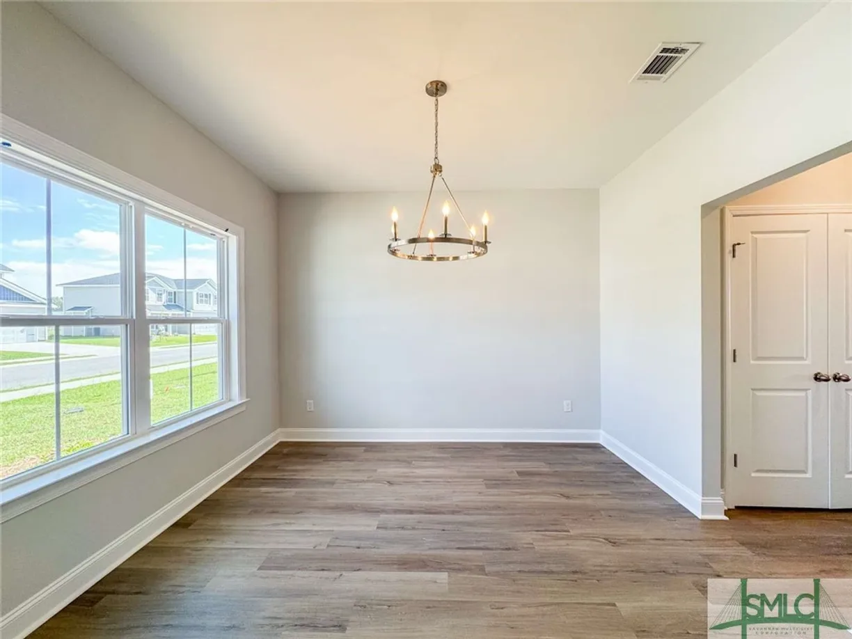 Savannah Real Estate | View 137 Holland Drive | Listing
