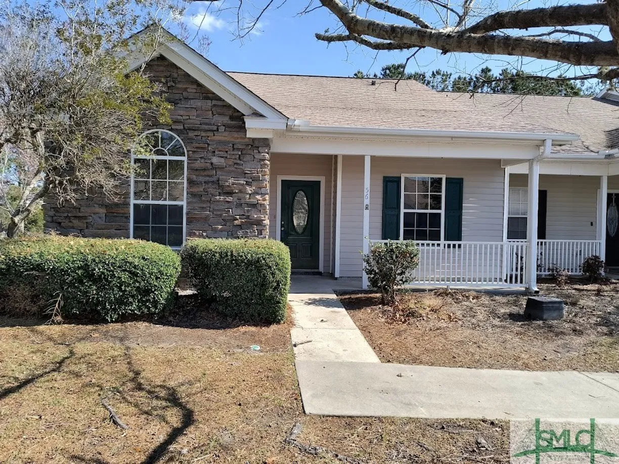 Savannah Real Estate | View 56 Stonelake Circle | 3 Beds, 2 Baths