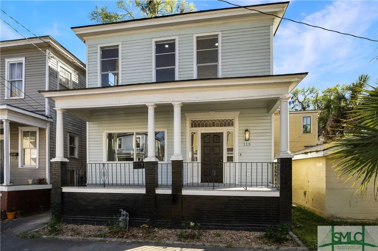 Savannah Real Estate | View 115 W 34th Street | 3 Beds, 3 Baths