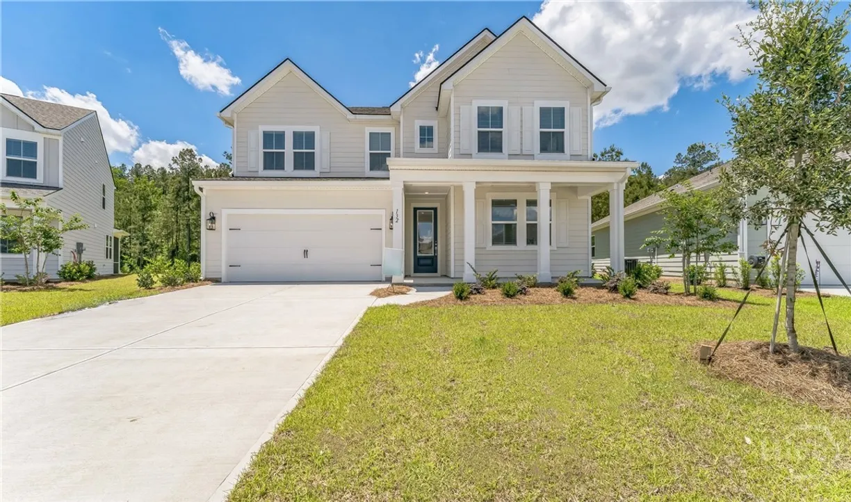 Savannah Real Estate | View 132 Sweetwood Circle | 5 Beds, 3 Baths