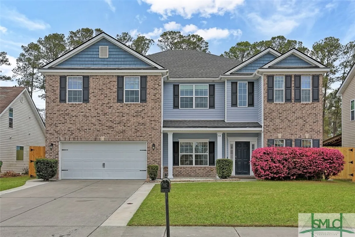 Savannah Real Estate | View 44 Hopeland Drive | 4 Beds, 3 Baths