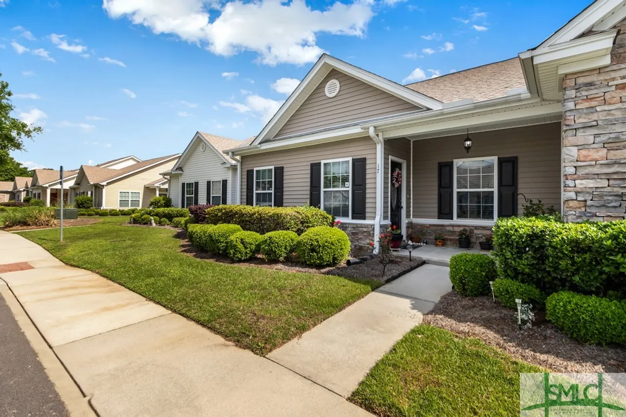 Savannah Real Estate | View 17 Travertine Circle | Listing