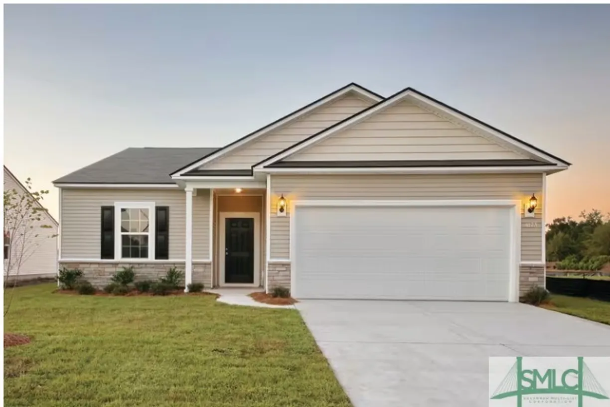 Savannah Real Estate | View 188 Monterey Loop | 3 Beds, 2 Baths