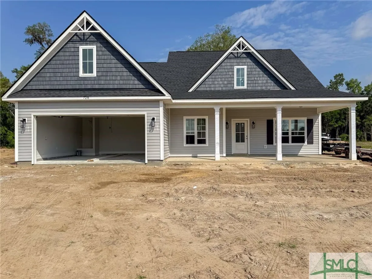 Savannah Real Estate | View 728 Stone Court | 4 Beds, 2 Baths