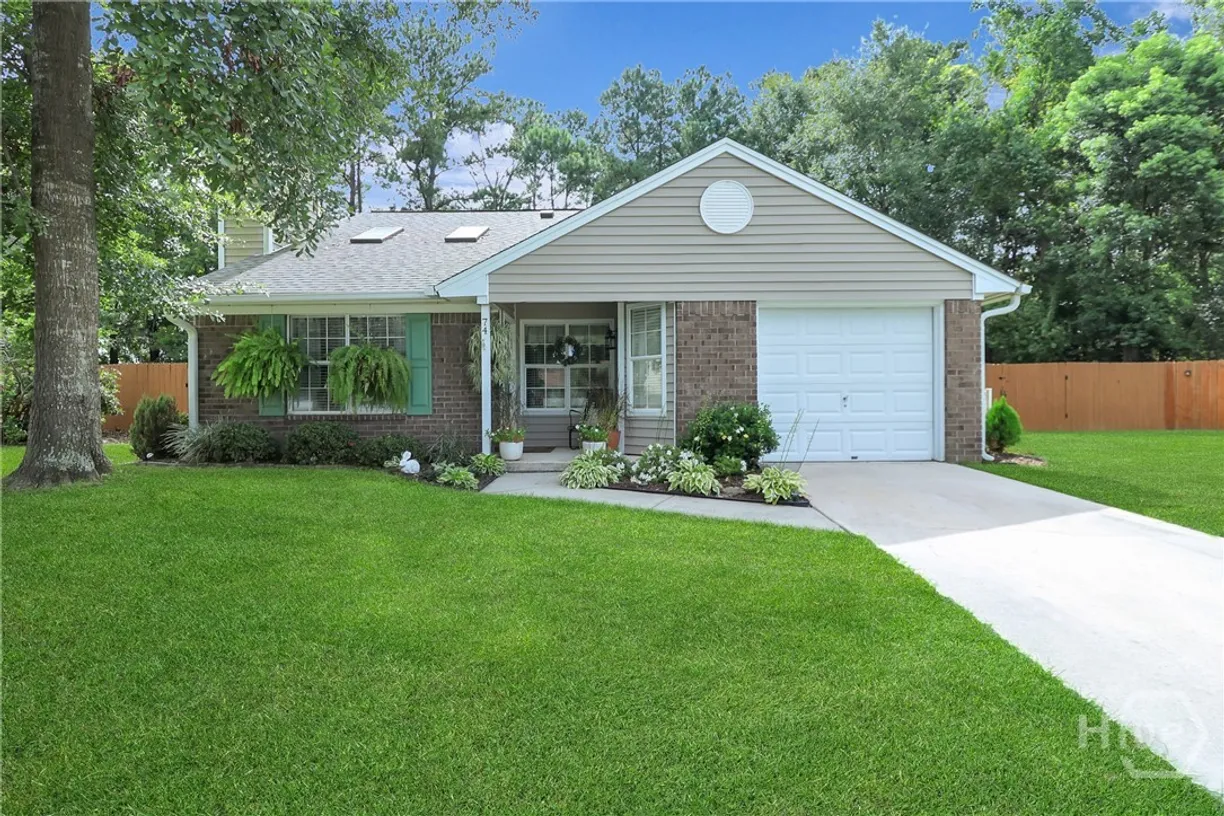 74 Brown Thrasher Court Richmond Hill GA 31324 Property for sale