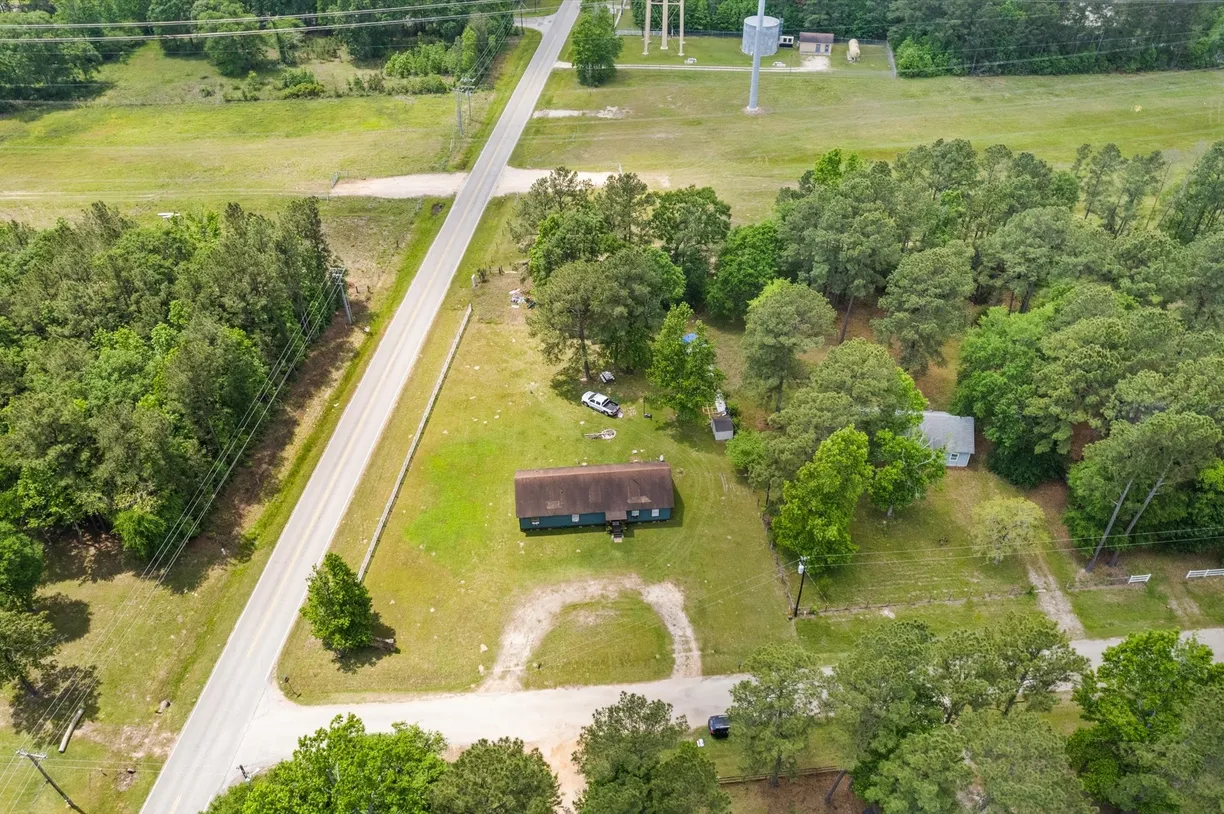 Houston Suburbs Real Estate | View 101 Plantation Drive | Listing