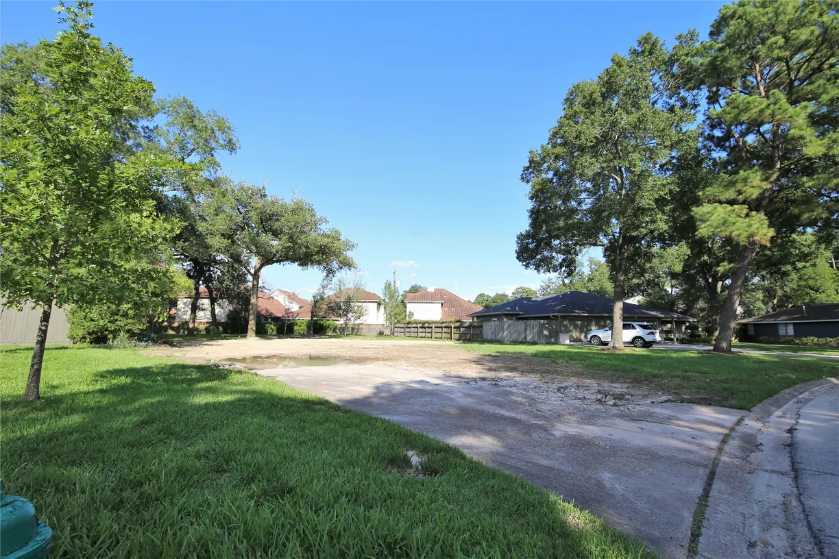 Houston Real Estate | View 9718 Tappenbeck | Listing
