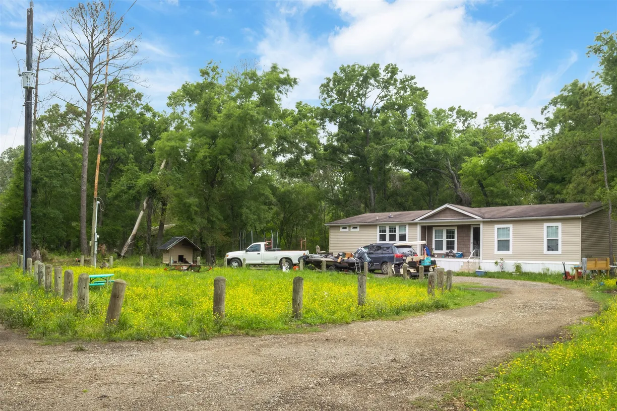 Houston Real Estate | View 9327 Pineland Road | Listing