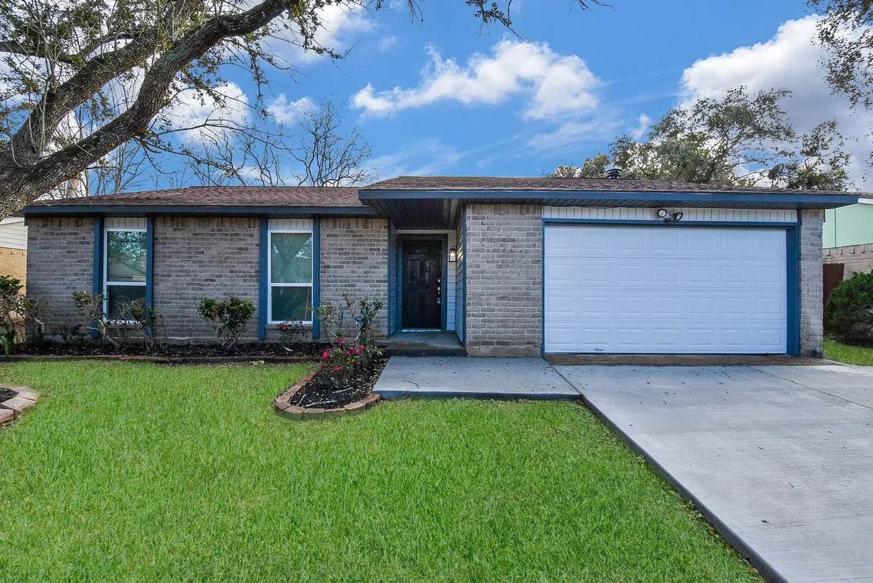 Houston Real Estate | View 14650 Dartwood Drive | 3 Beds, 2 Baths