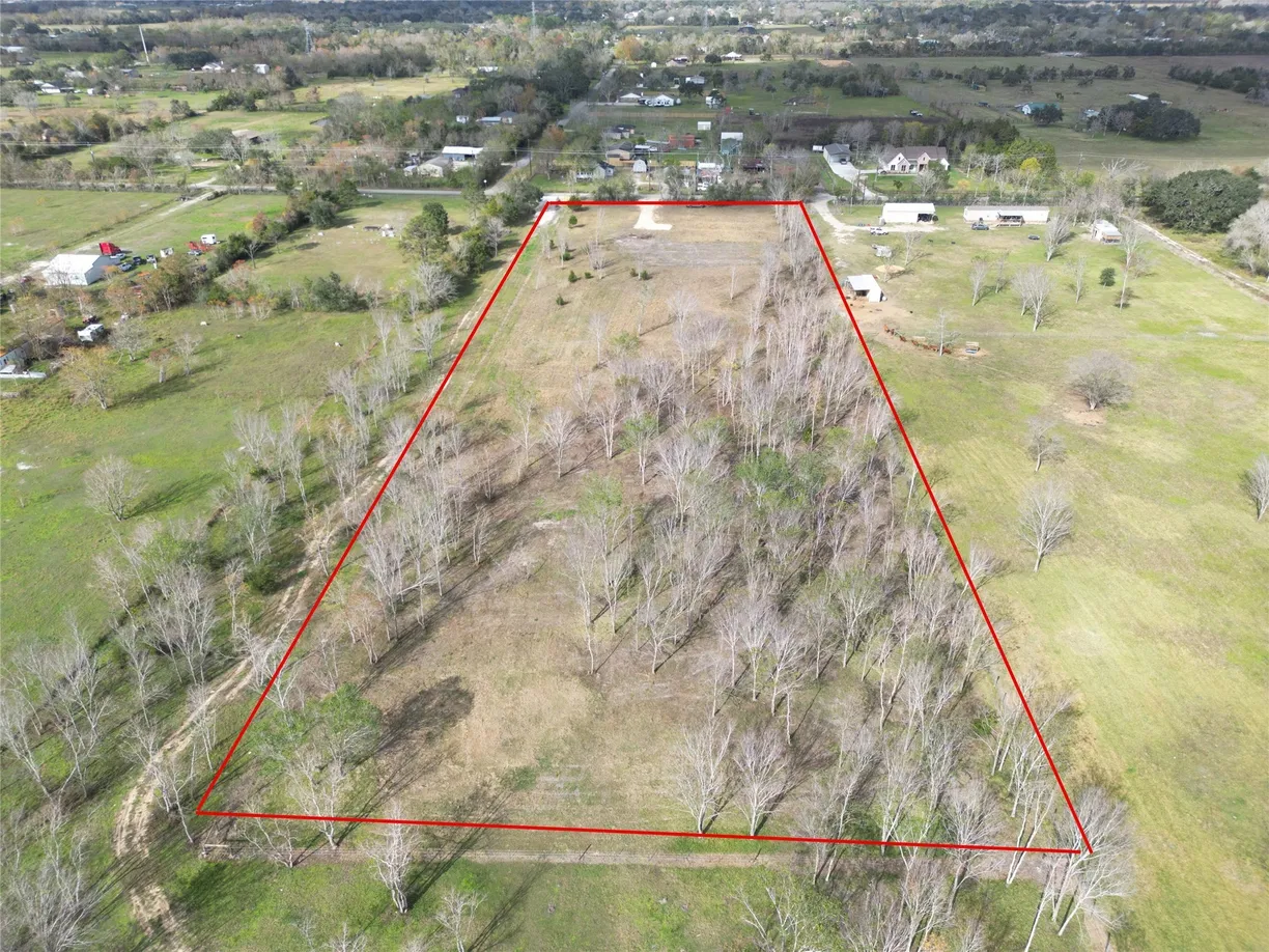 Houston Real Estate | View 2631 County Road 159 | Listing