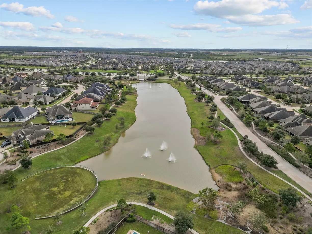 Houston Real Estate | View 3622 Pasteur Lane | 5 Beds, 4 Baths