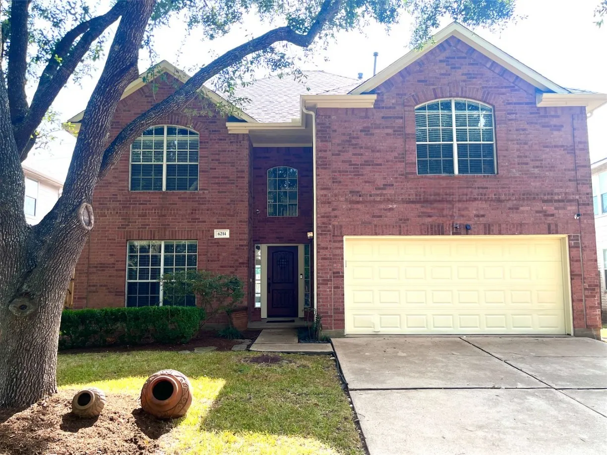Houston Real Estate | View 6214 Terrell Hills Drive | 4 Beds, 2 Baths