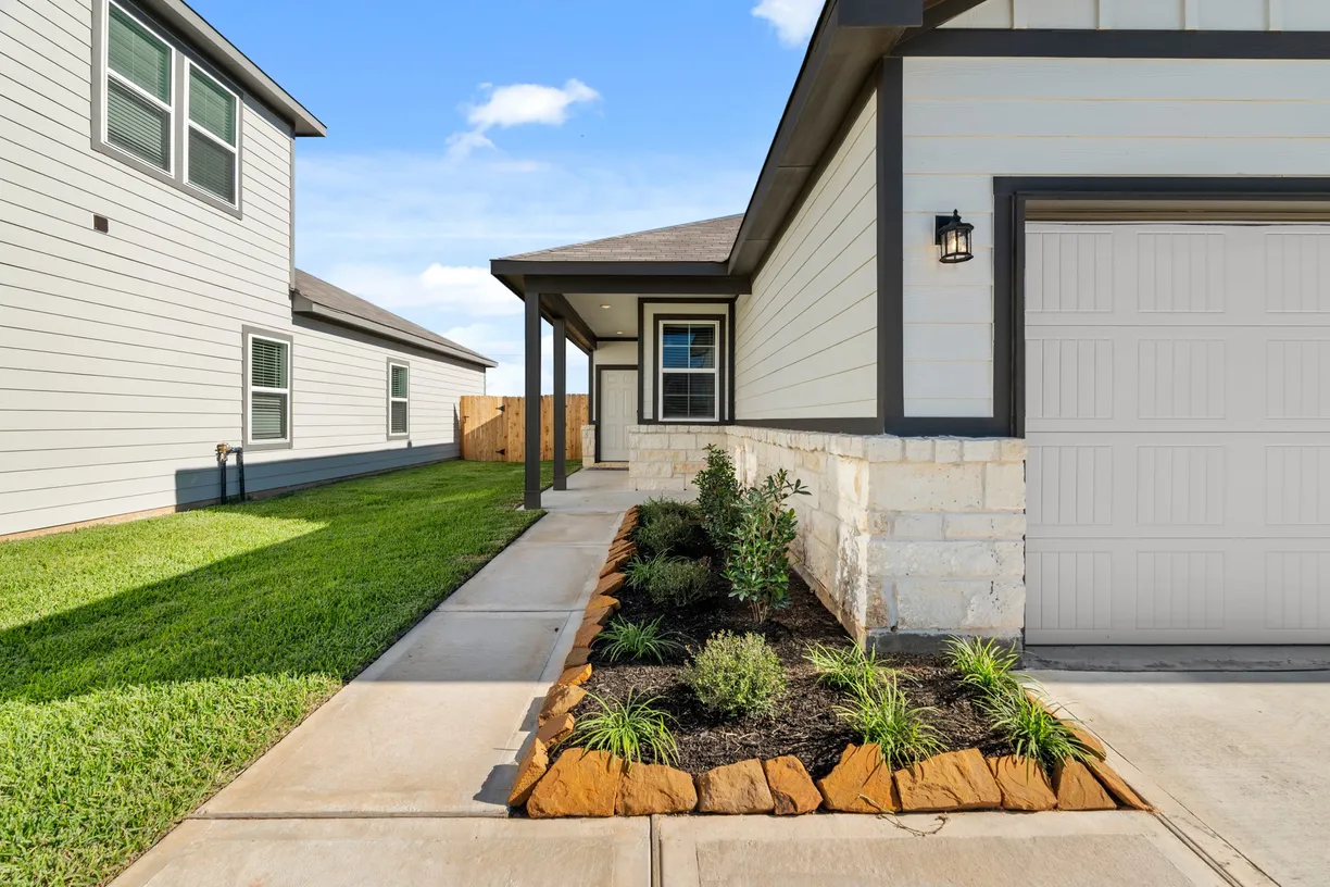 Houston Real Estate | View 3935 Glory Green Drive | Listing