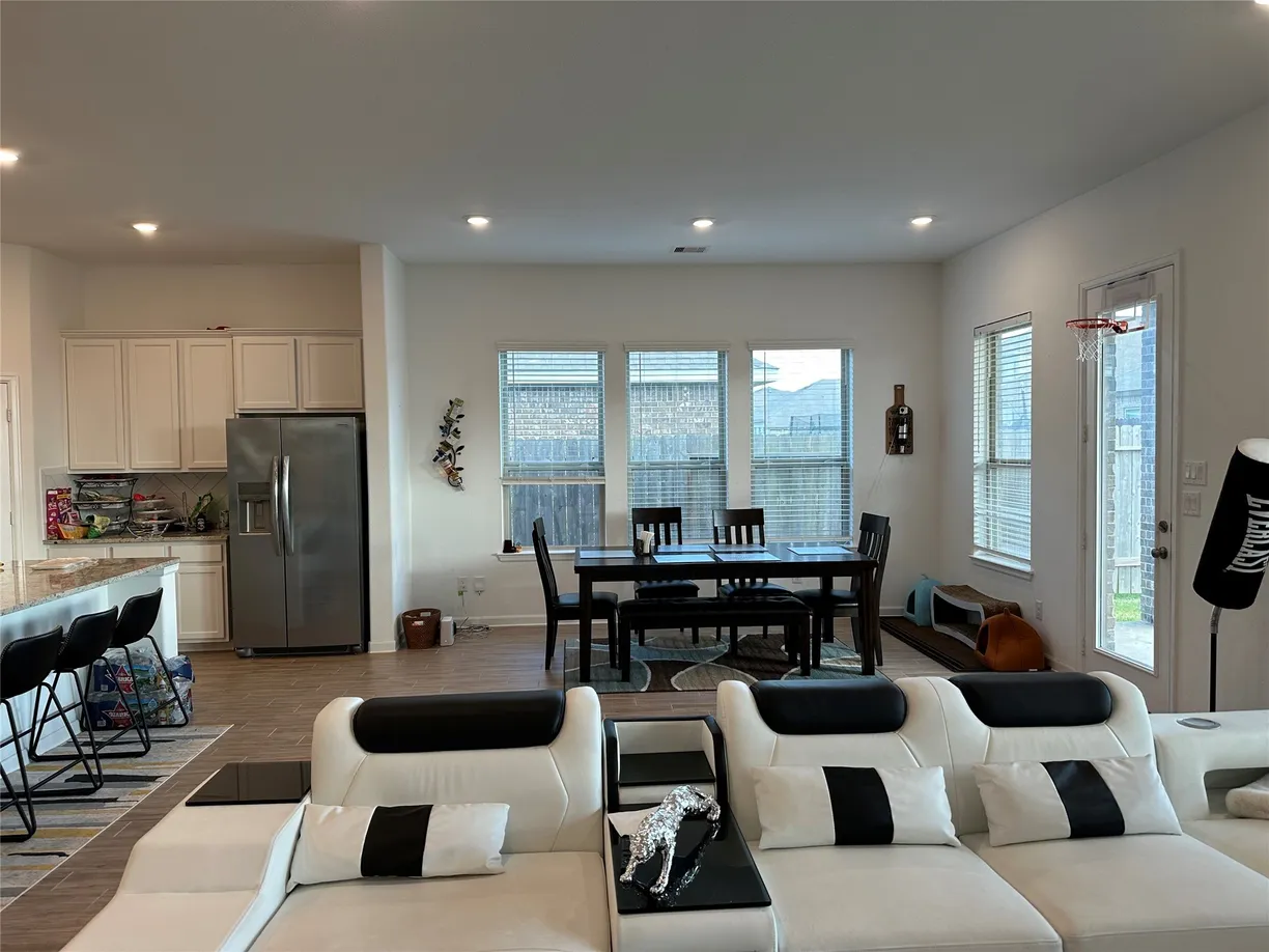 Houston Real Estate | View 7502 Jasmine Bend Lane | Listing