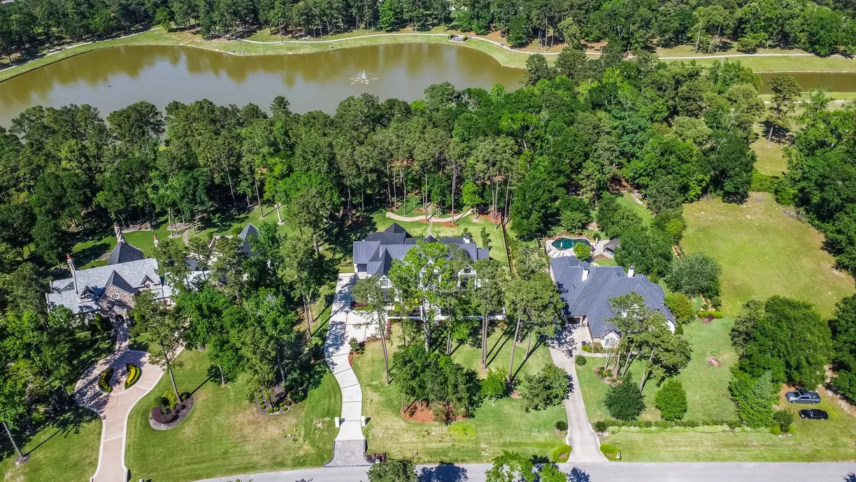 The Woodlands Real Estate | View 3426 W Benders Landing Boulevard | Listing