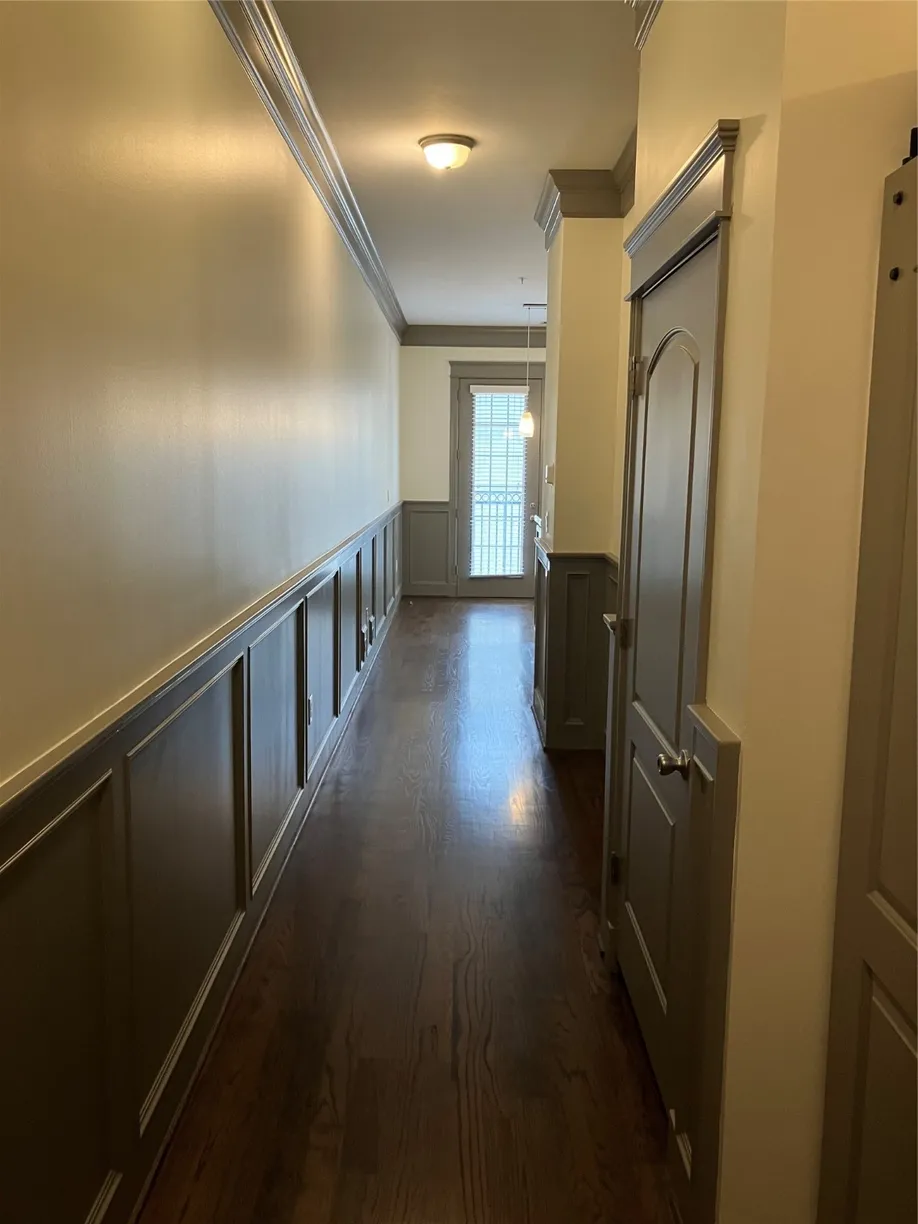 Houston Real Estate | View 2802 Morrison Street, 208 | Listing