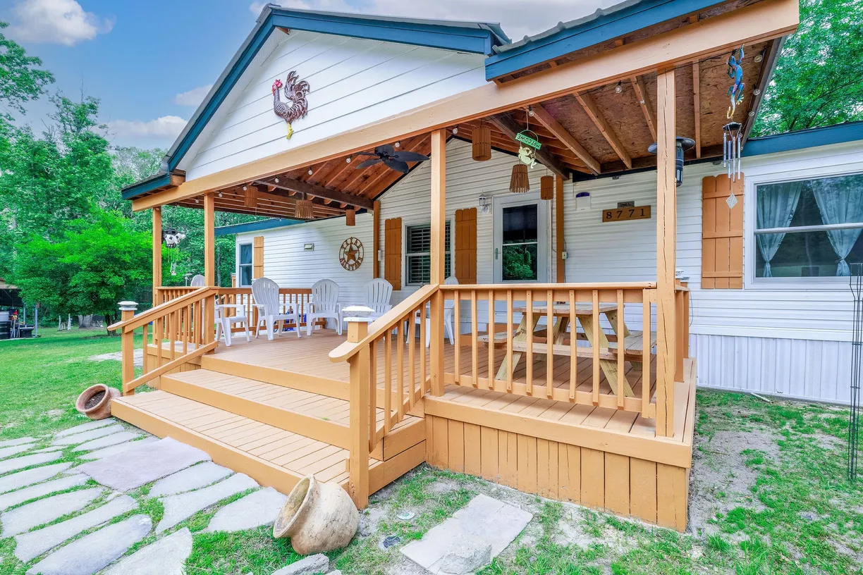 Houston Real Estate | View 8771 County Line Road | Listing