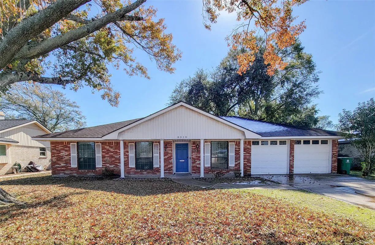 Houston Real Estate | View 8310 Gulf Tree Lane | Listing
