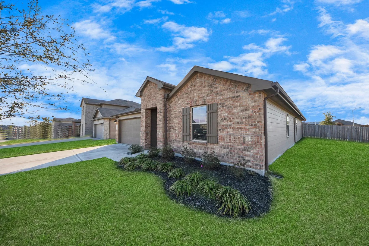 Houston Real Estate | View 1702 Cooper Bluff Court | Listing