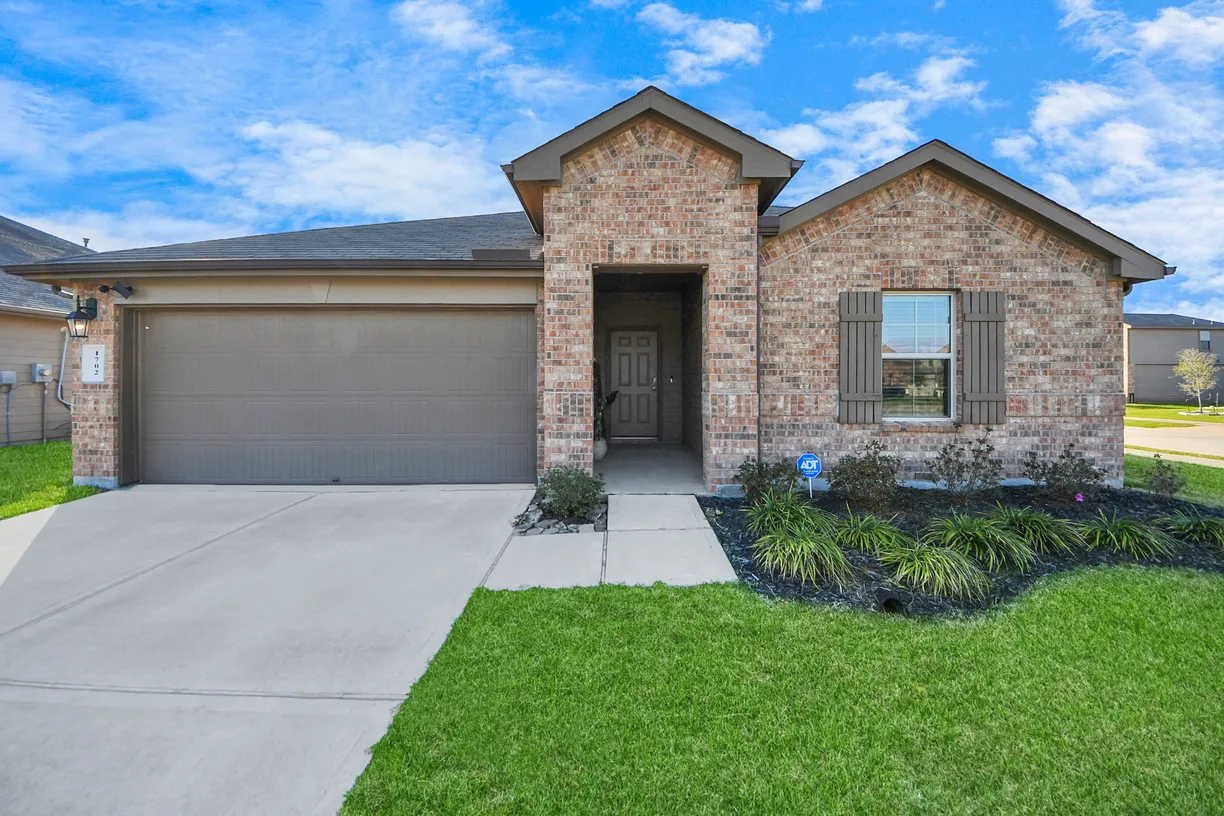 Houston Real Estate | View 1702 Cooper Bluff Court | Listing