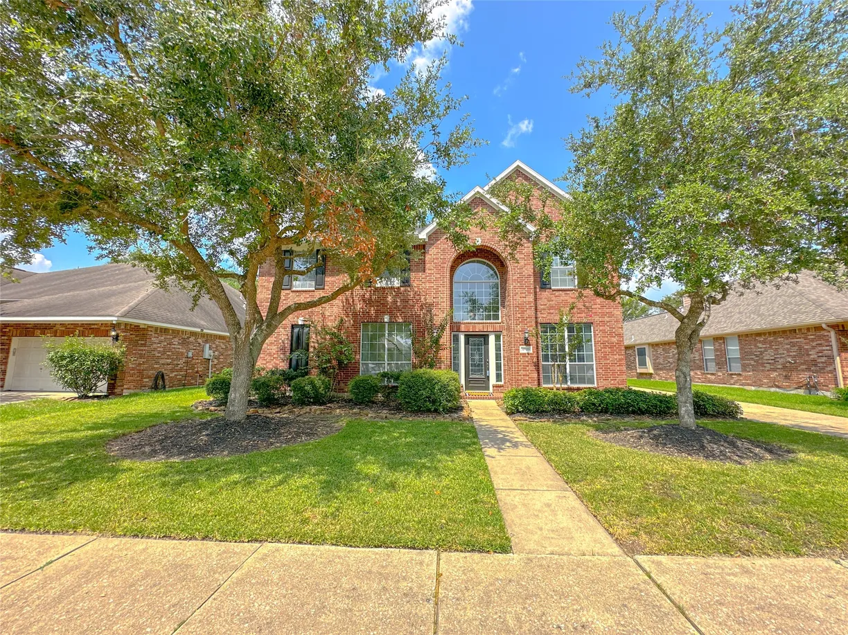 Houston Real Estate | View 4803 Chaperel Drive | 4 Beds, 3 Baths