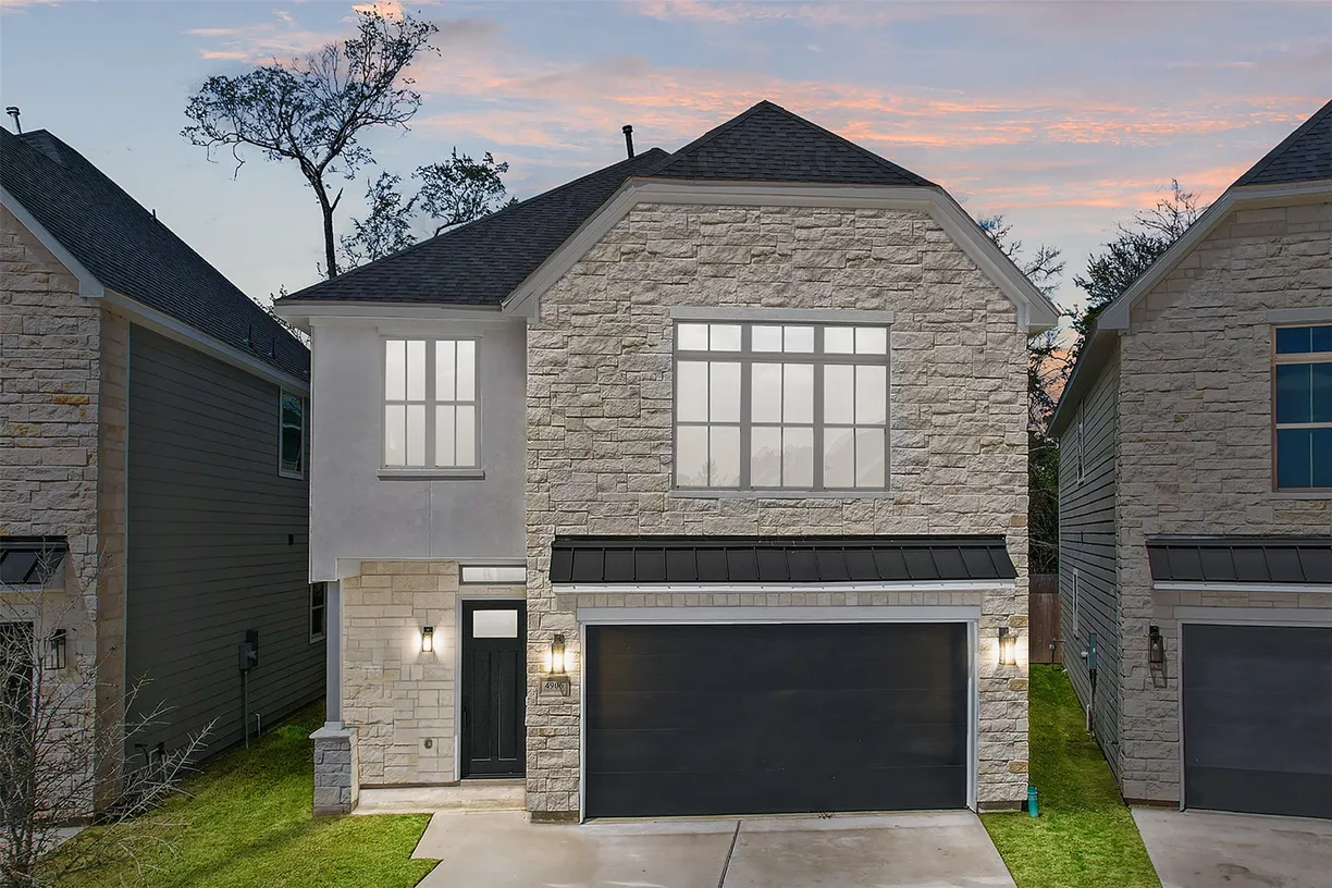 Houston Real Estate | View 4906 Wunder Way | 3 Beds, 2 Baths