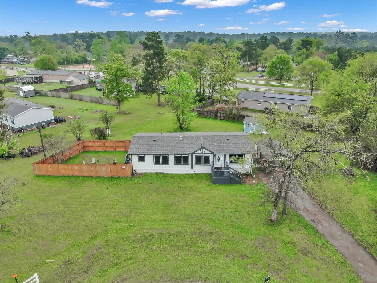 Houston Real Estate | View 25311 Bluff View Court | 3 Beds, 2 Baths