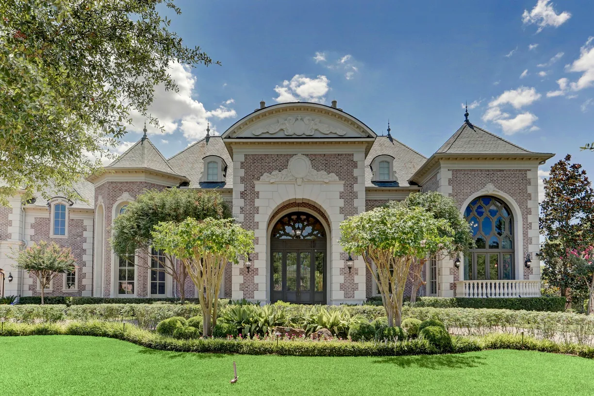 Houston Suburbs Real Estate | View 5 Cypress Valley Court | 5 Beds, 6 Baths