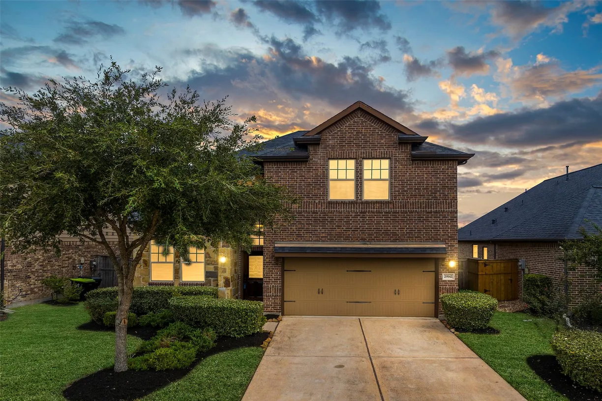 Houston Real Estate | View 29142 Marina Point Lane | 4 Beds, 3 Baths