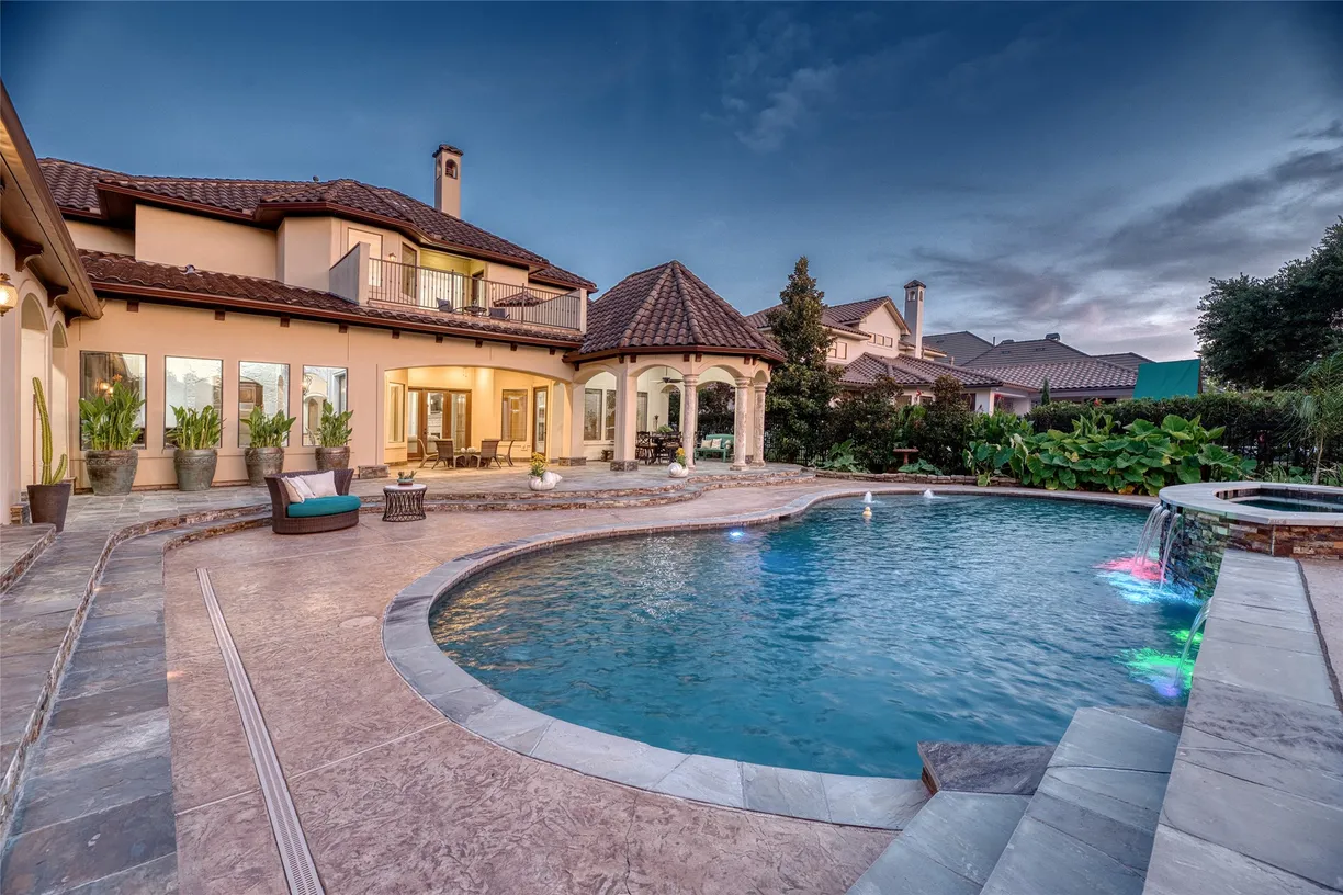 Houston Real Estate | View 1123 Grand Estates Drive | Listing