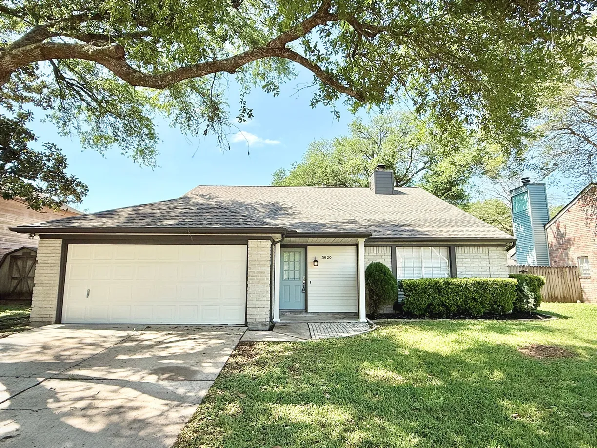 Houston Real Estate | View 3620 Dorothy Lane | 3 Beds, 2 Baths