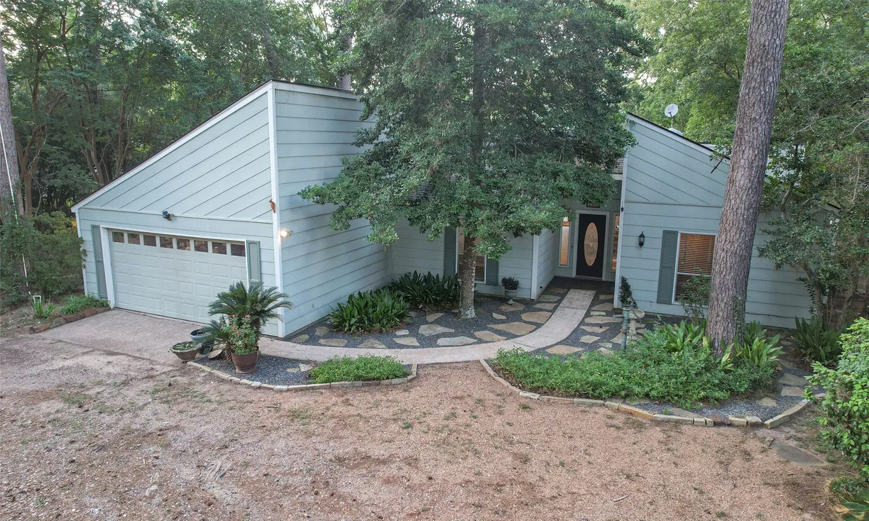 Houston Real Estate | View 14510 Decker Drive Drive | 4 Beds, 4 Baths