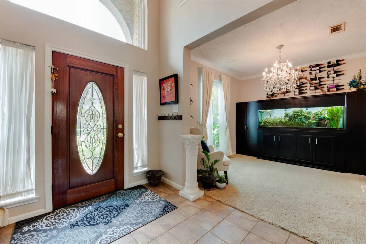 Houston Real Estate | View 9422 Tallow Tree Drive | Listing