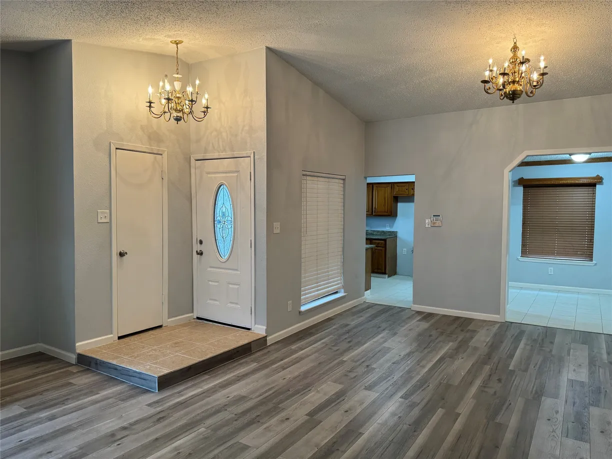 Houston Real Estate | View 6311 Dawnridge Drive | Listing