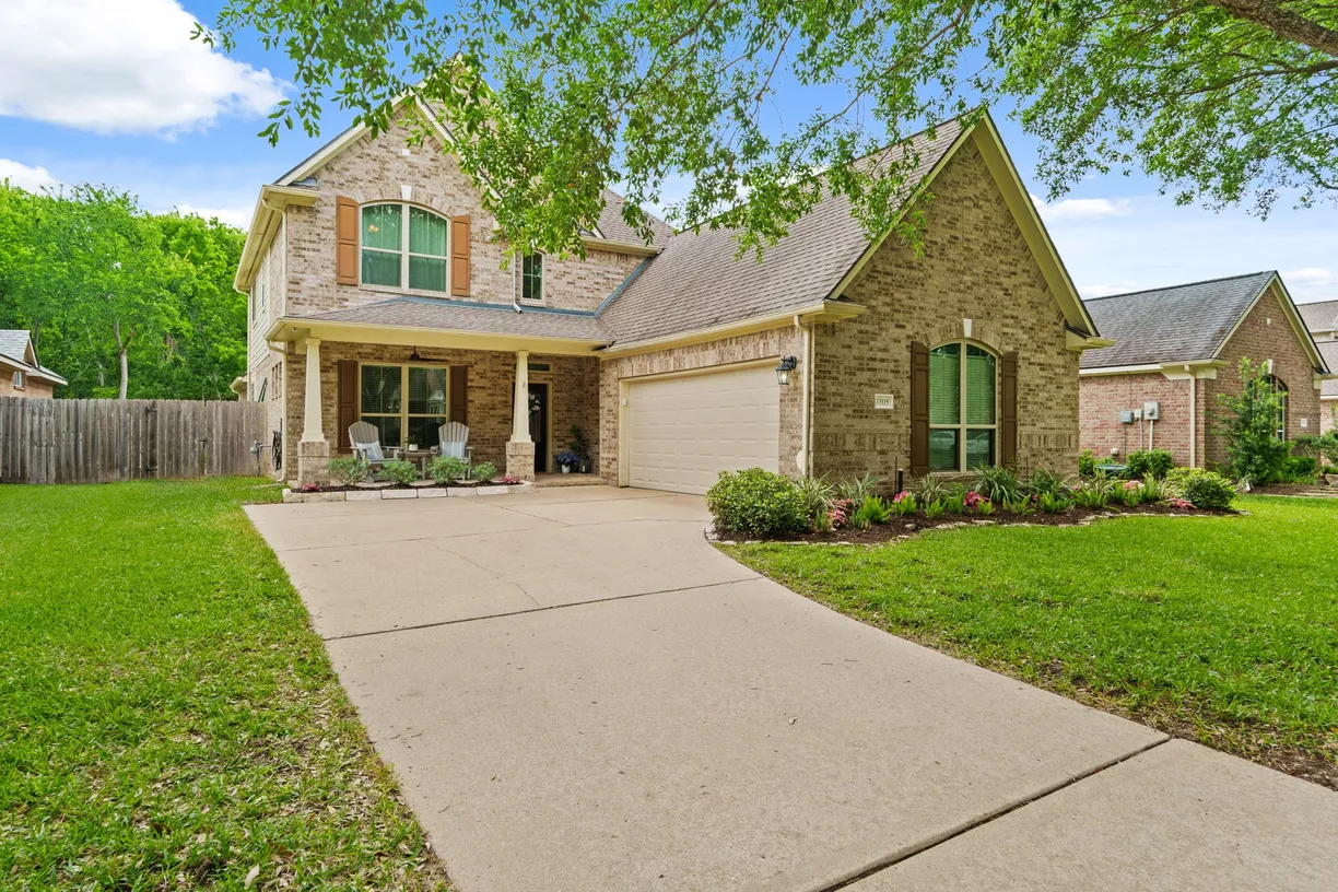 Houston Real Estate | View 13115 Parkbrook Way Lane | Listing