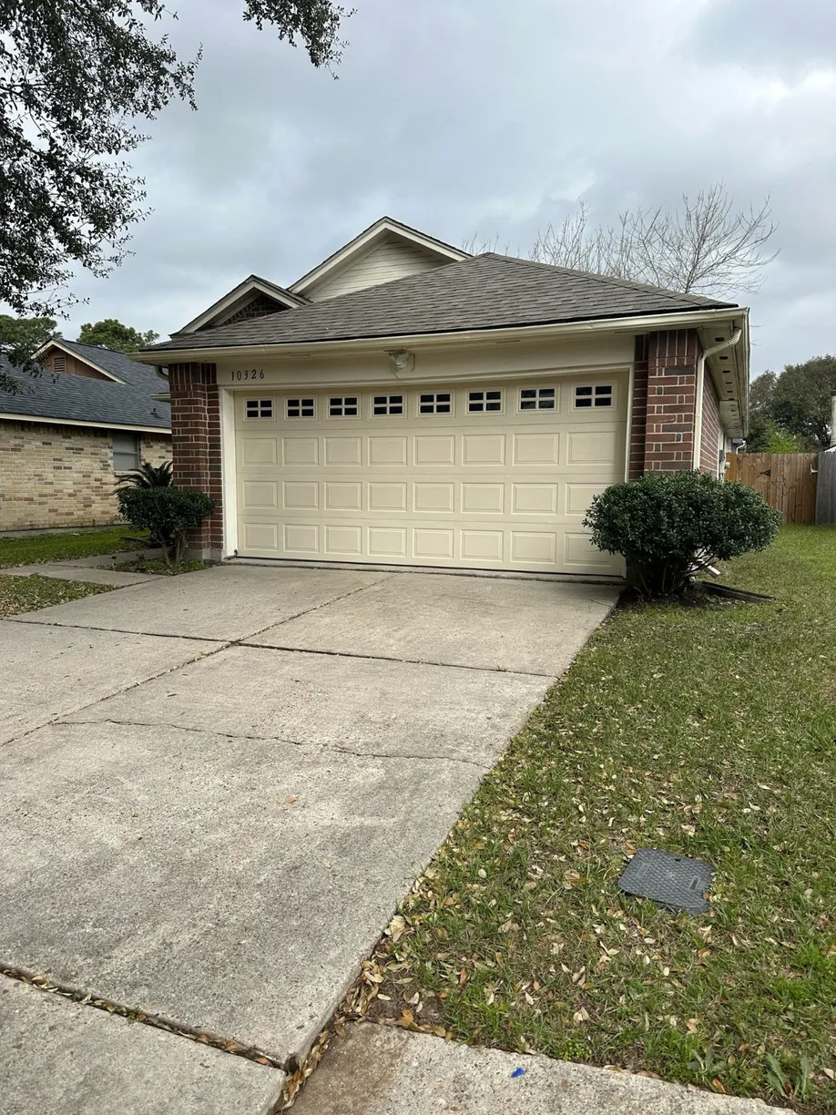 Houston Real Estate | View 10326 Bushy Creek Drive | Listing